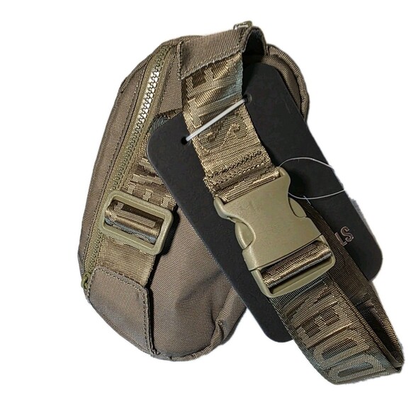 Steve Madden Army Green Fanny Pack Waist Bag Adjustable Crossbody Zippered NEW - Picture 5 of 13